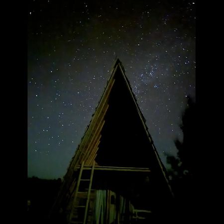 Hotel Hars Garden Sumba Waingapu Esterno foto