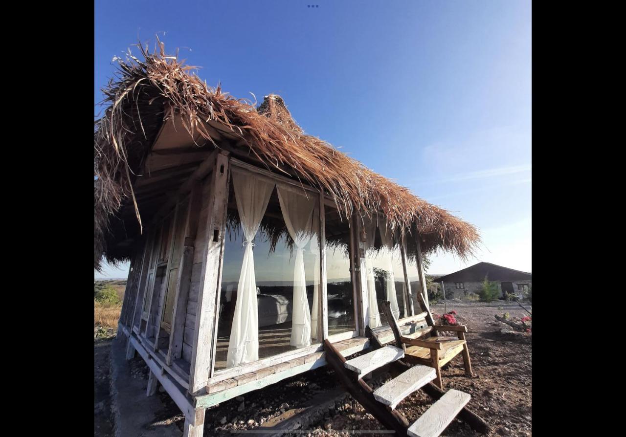Hotel Hars Garden Sumba Waingapu Esterno foto